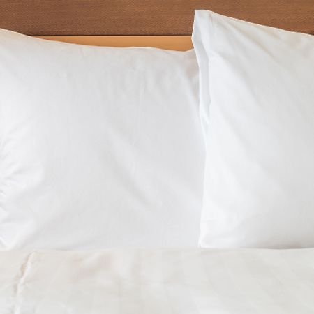 Holiday Inn Express Fremont By Ihg Экстерьер фото