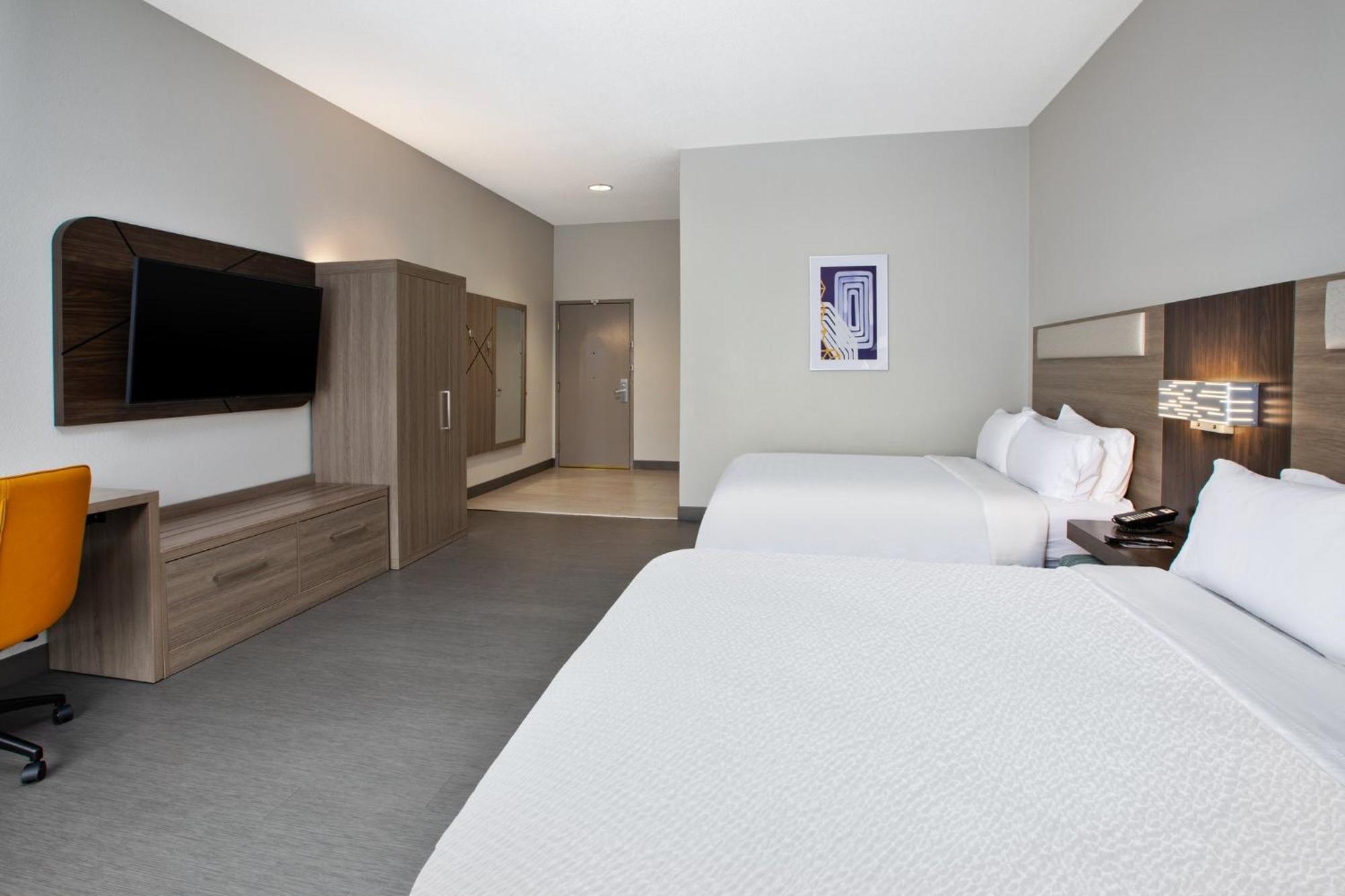 Holiday Inn Express Fremont By Ihg Экстерьер фото